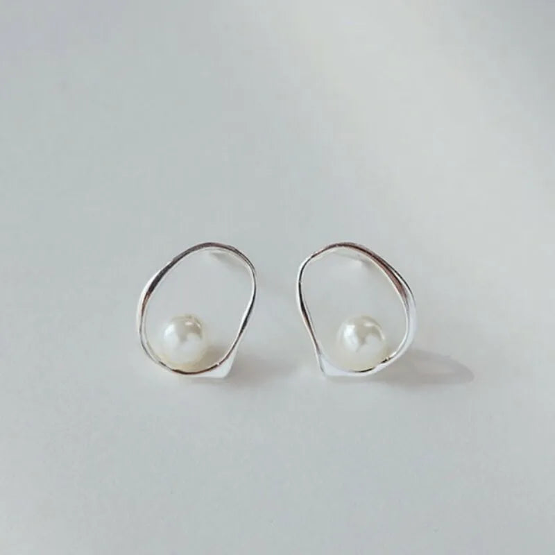 Retro Flower Earring