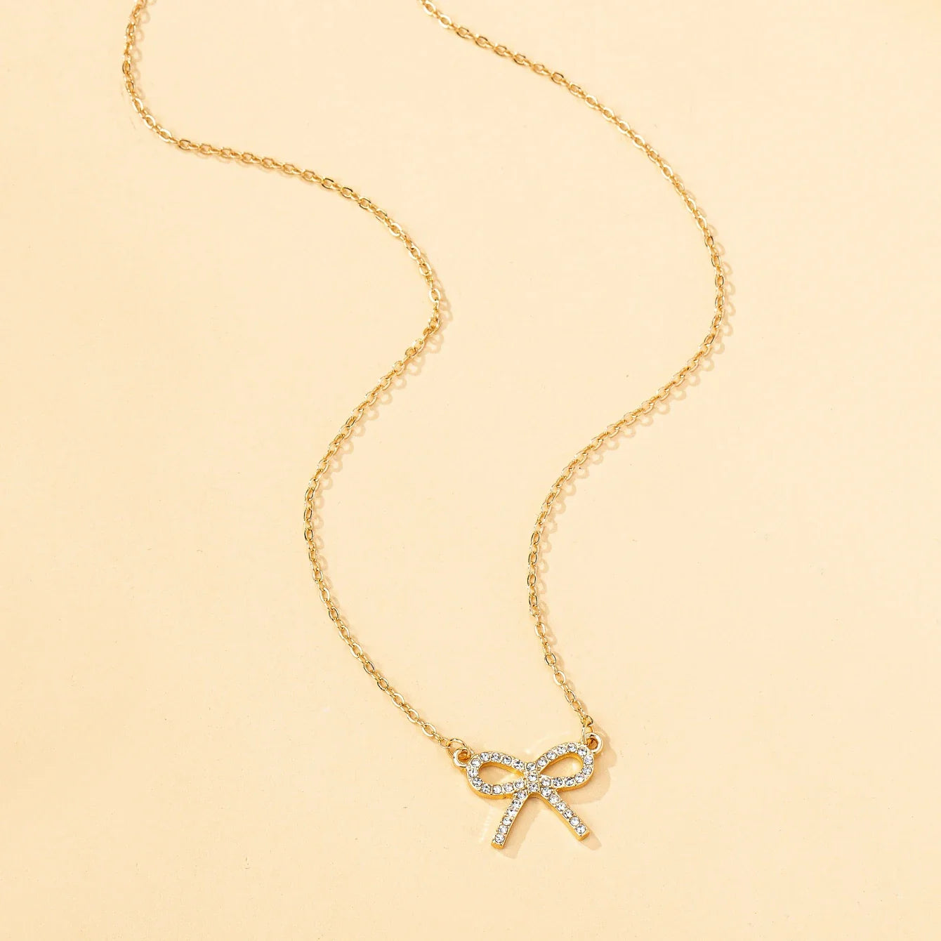 Bow Pendant Necklace