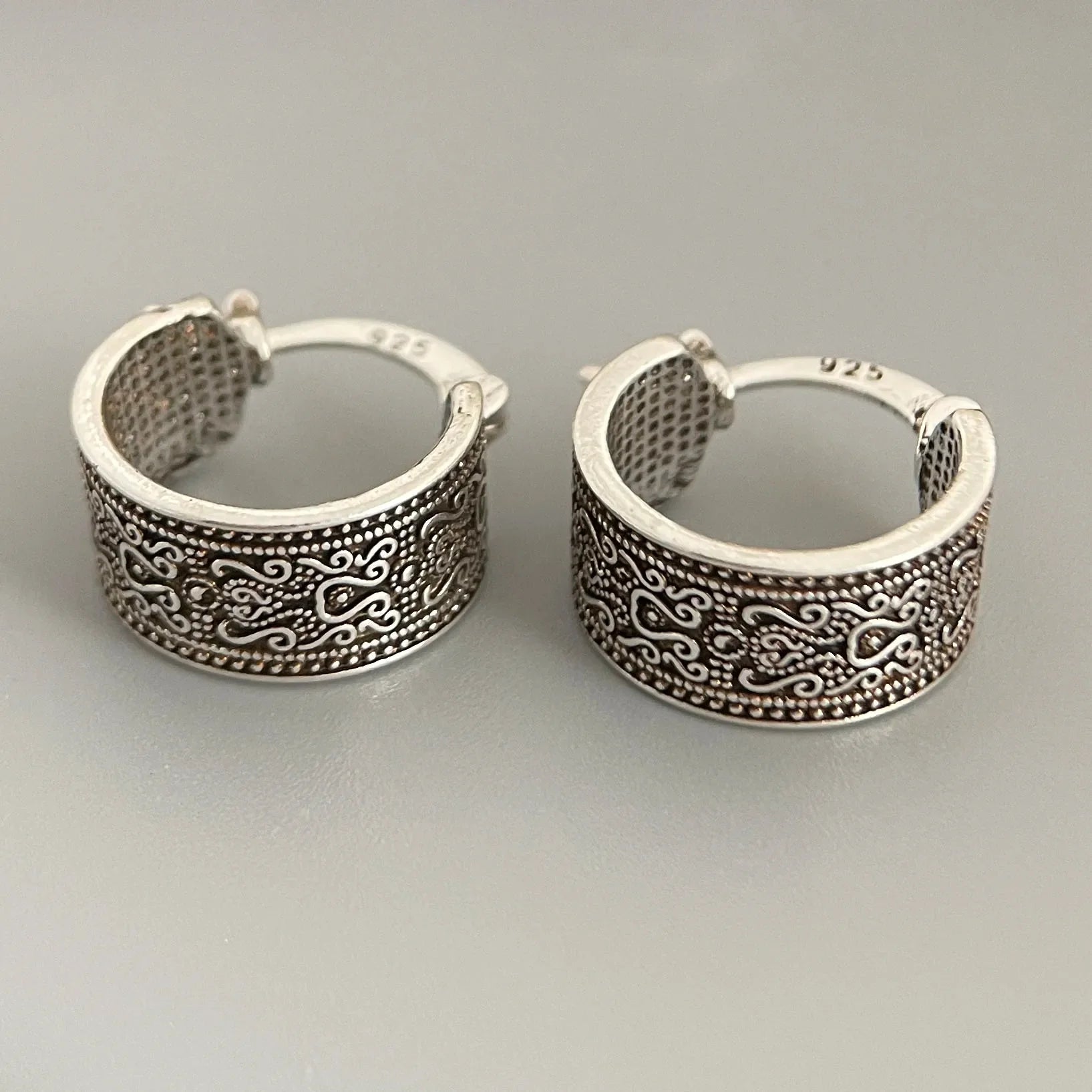 Retro Flower Earring