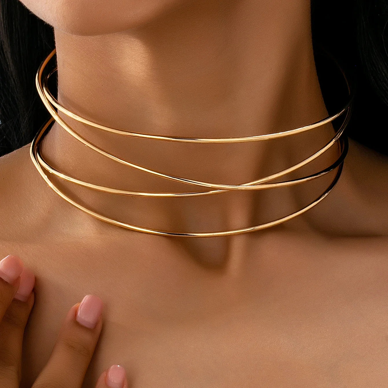 Necklace with Simple Lines