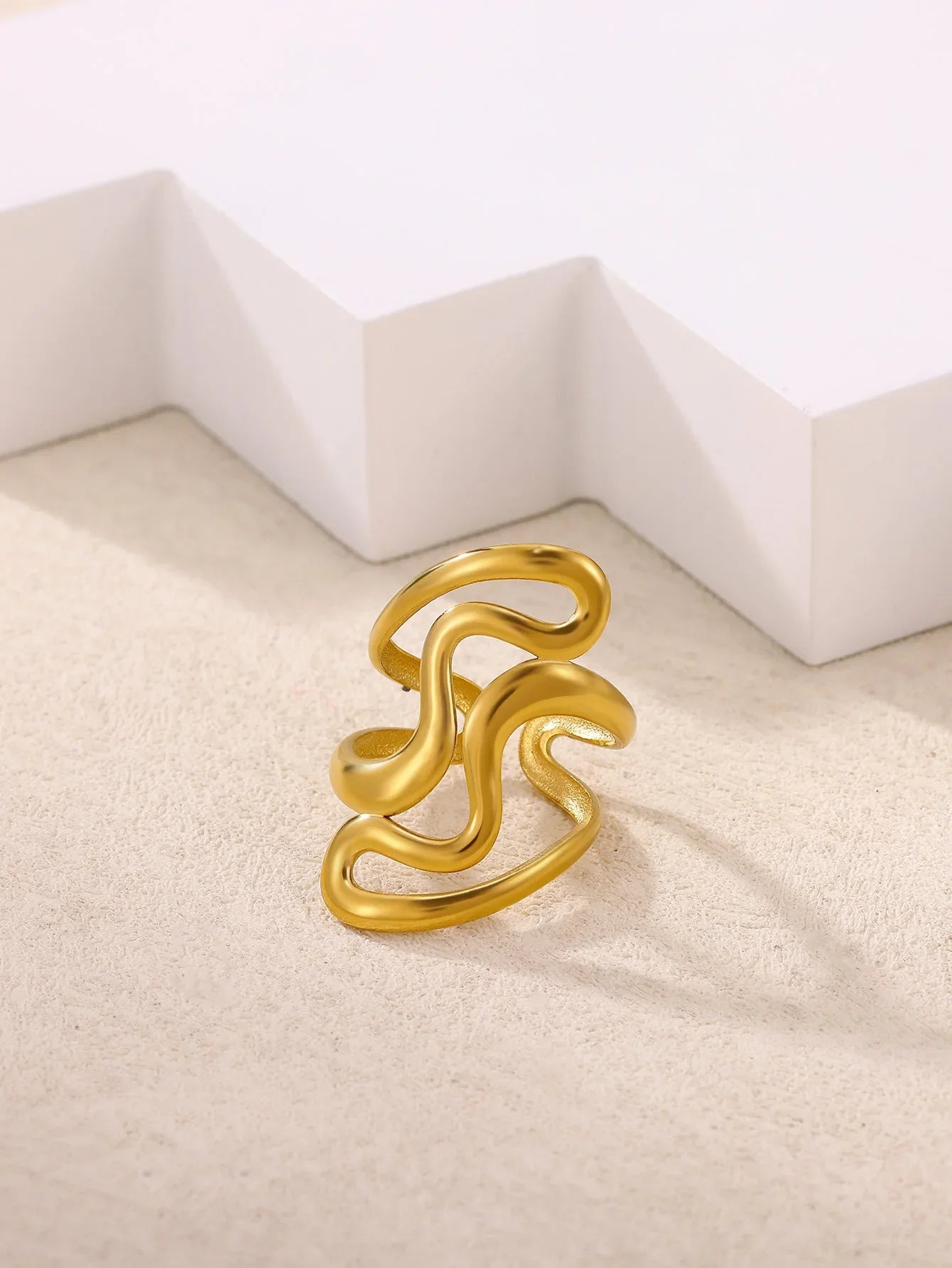 Irregular Geometric Rings