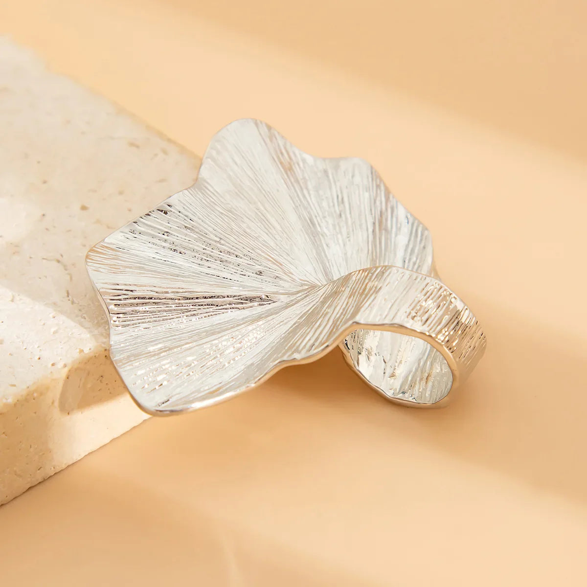 Ginkgo Leaf Ring