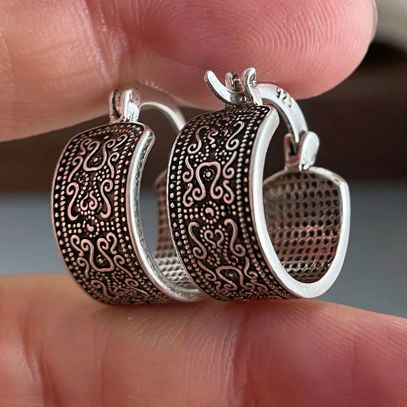 Retro Flower Earring