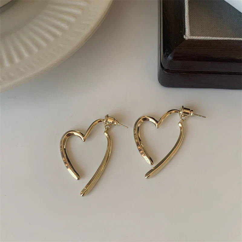 Fashion Personality Love Earrings
